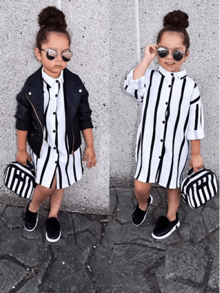 Дитяче плаття-сорочка в смужку чорно-біле